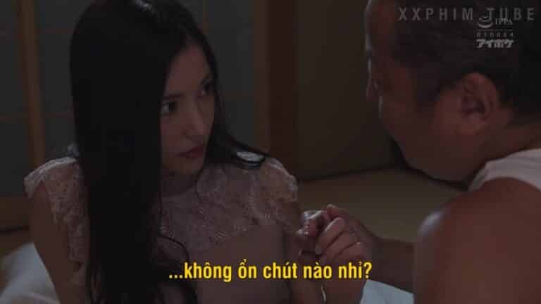 Con dâu ơi!! Để bố giúp con sung sướng nhé