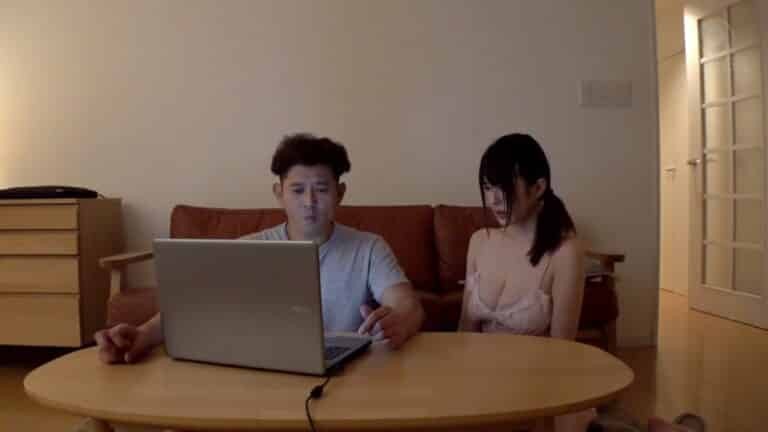 Đụ vợ con trai mặc đồ gợi cảm Honoka Tsuji