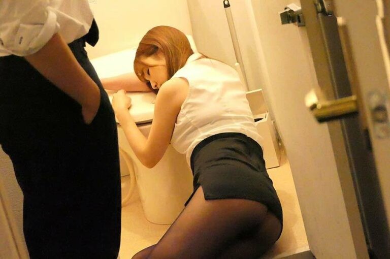 Ông chủ đồi bại cưỡng hiếp em nhân viên xinh đẹp khi quá say